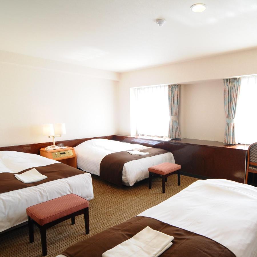 Niigata Toei Hotel Bagian luar foto
