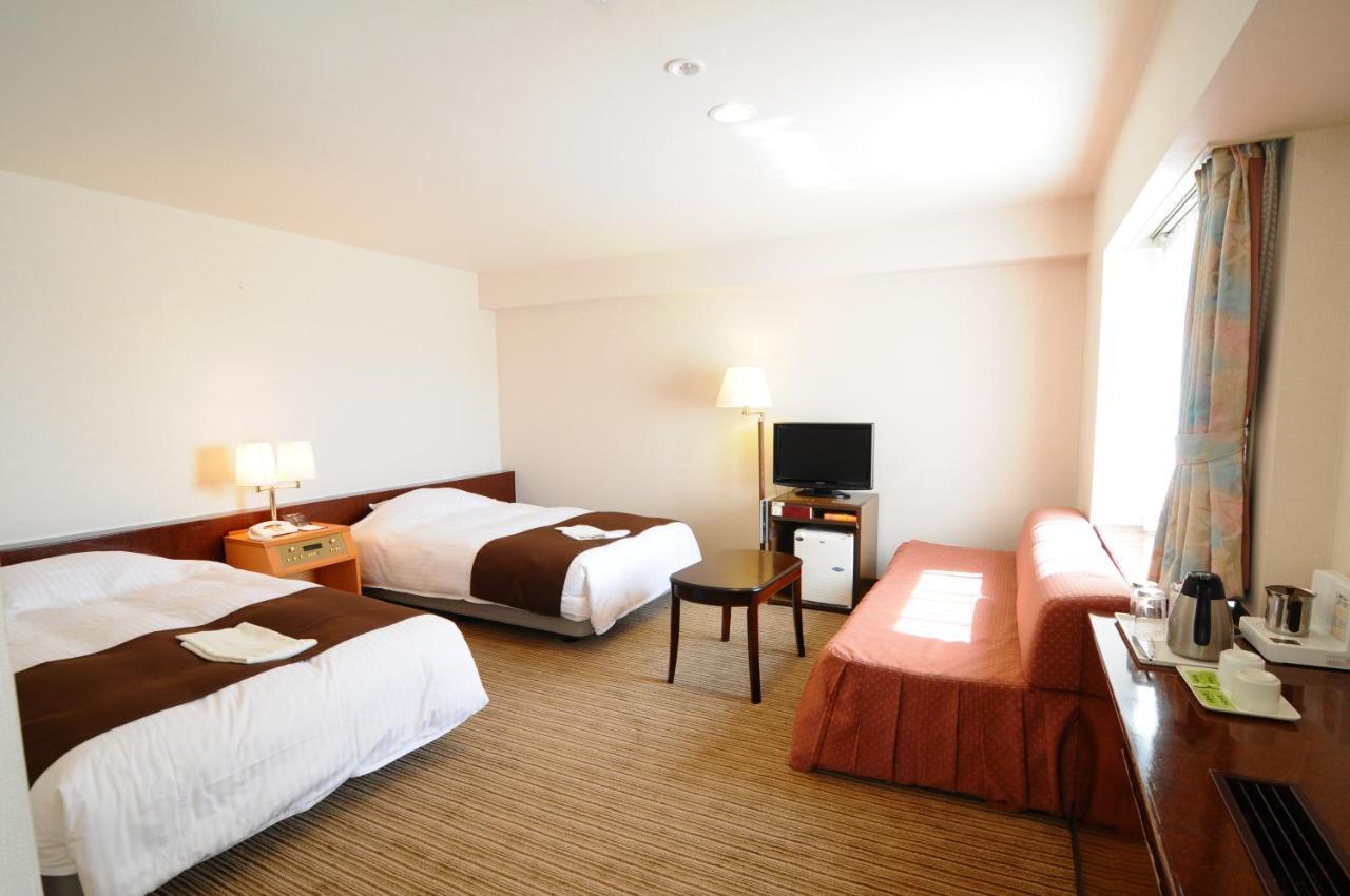 Niigata Toei Hotel Bagian luar foto