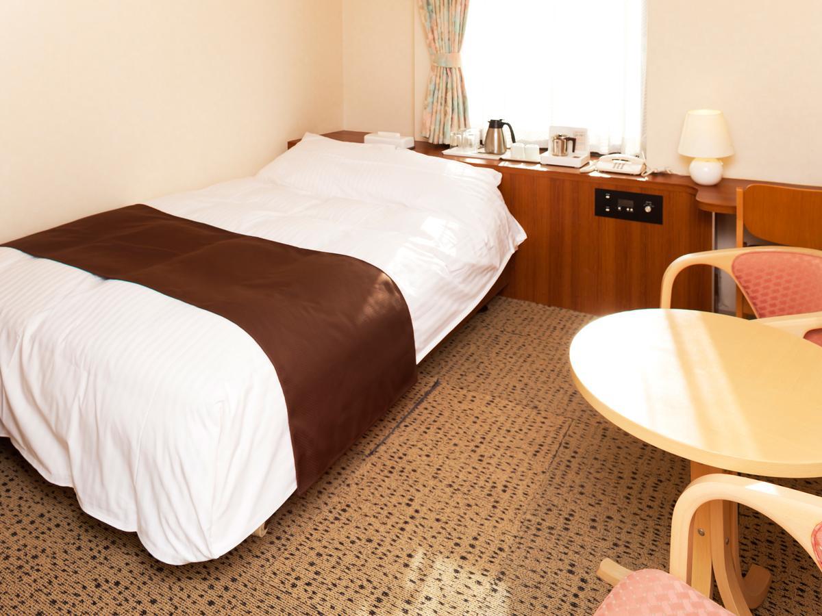 Niigata Toei Hotel Bagian luar foto