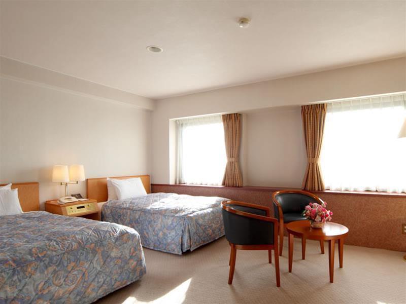 Niigata Toei Hotel Bagian luar foto